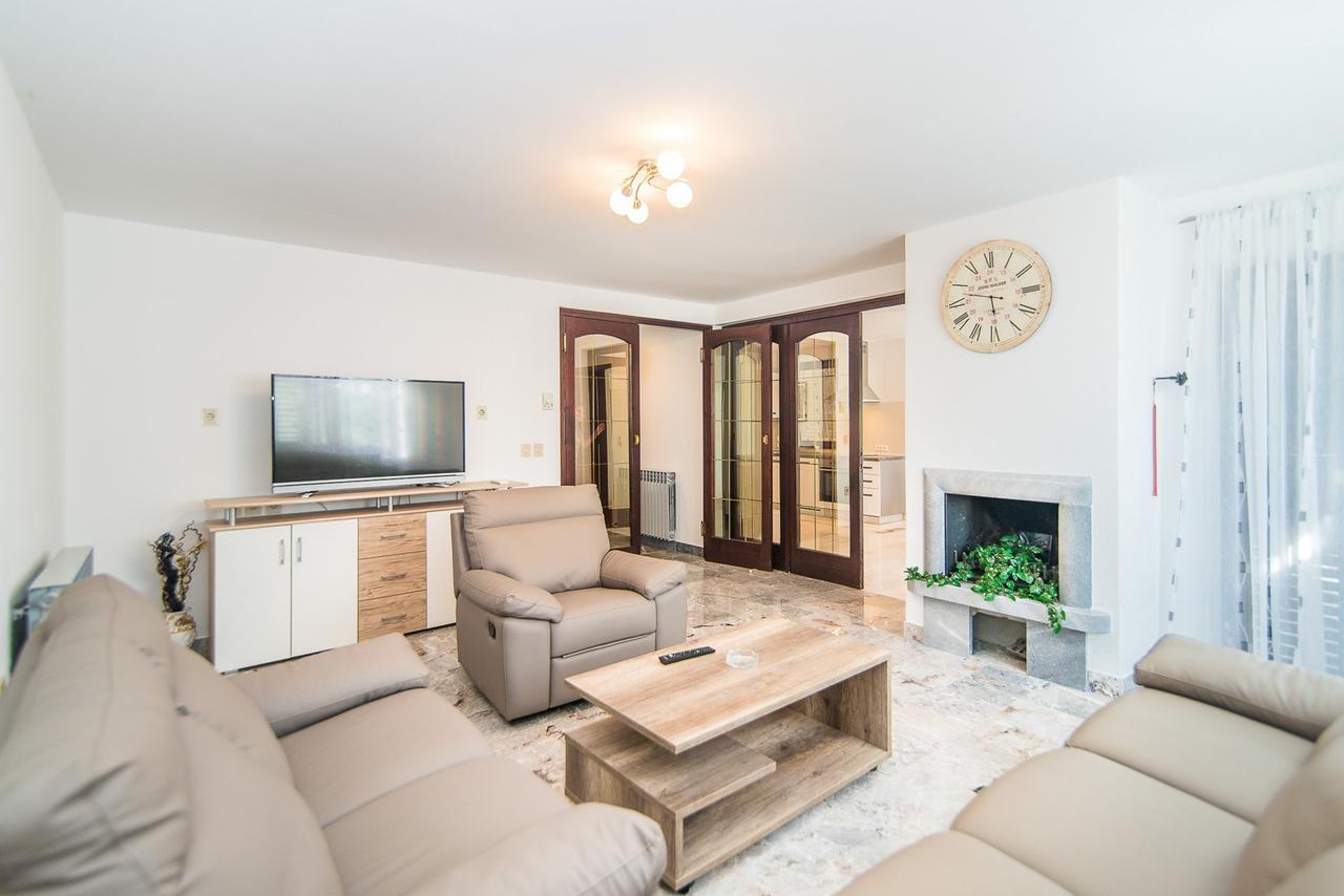 Apartments Dino Poreč Zewnętrze zdjęcie