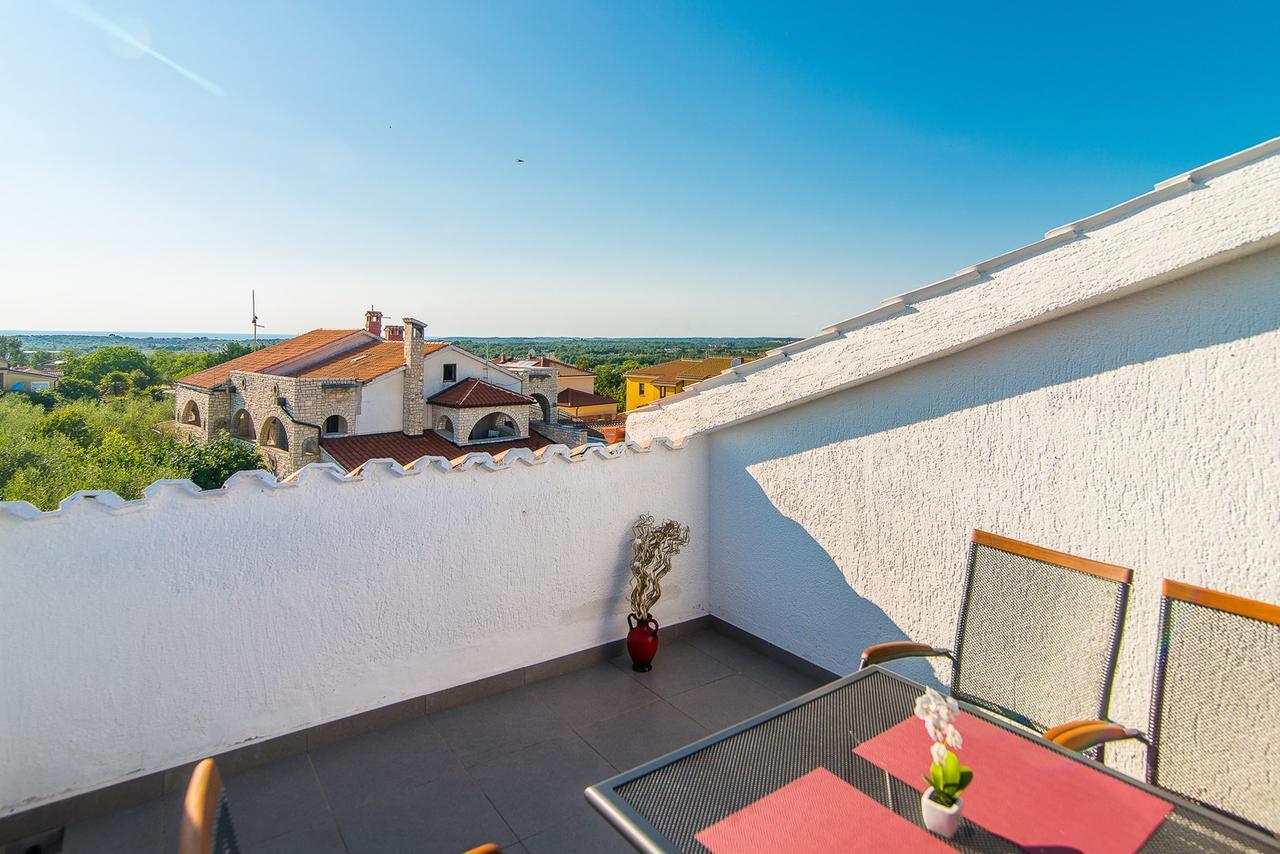 Apartments Dino Poreč Zewnętrze zdjęcie