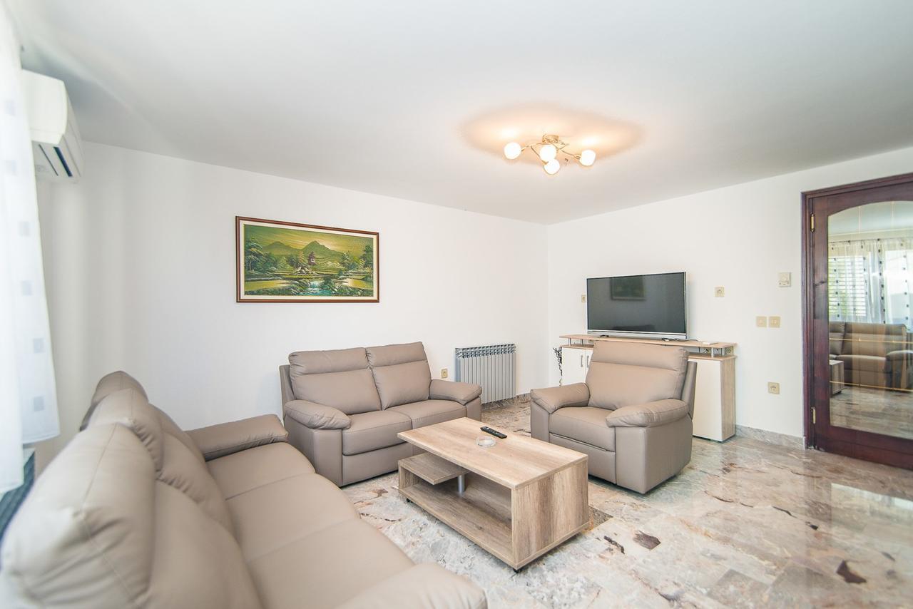 Apartments Dino Poreč Zewnętrze zdjęcie