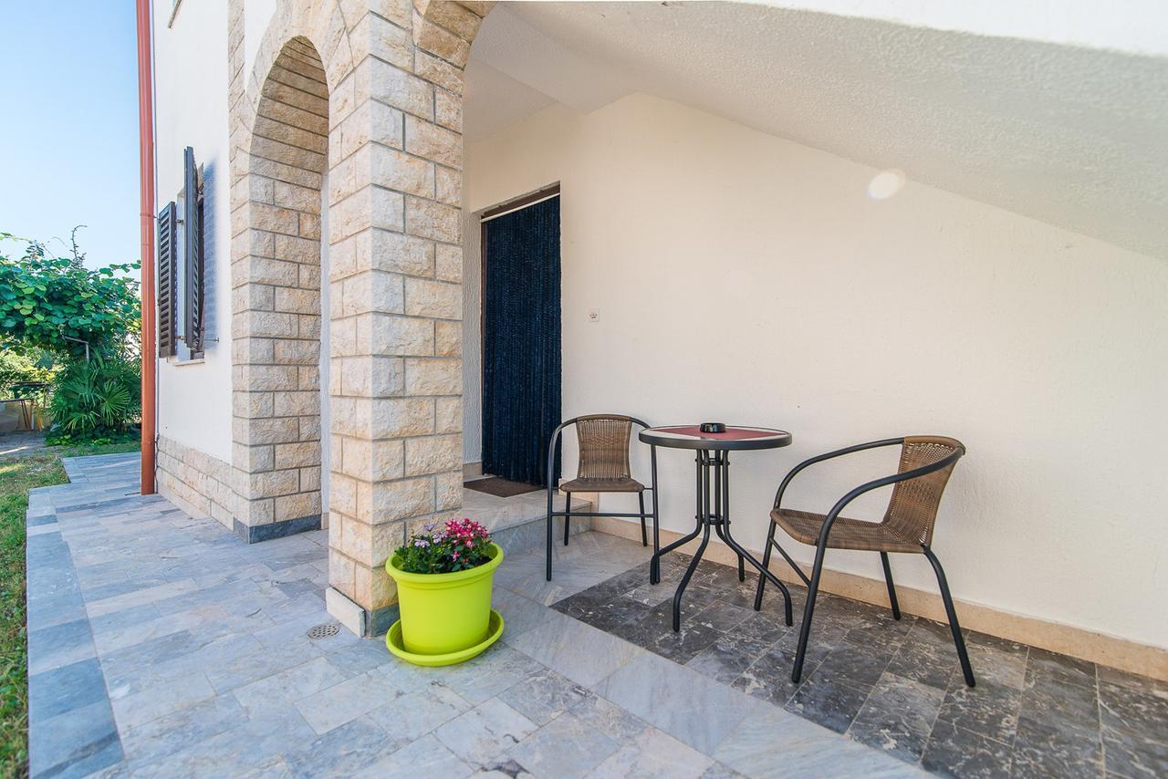 Apartments Dino Poreč Zewnętrze zdjęcie