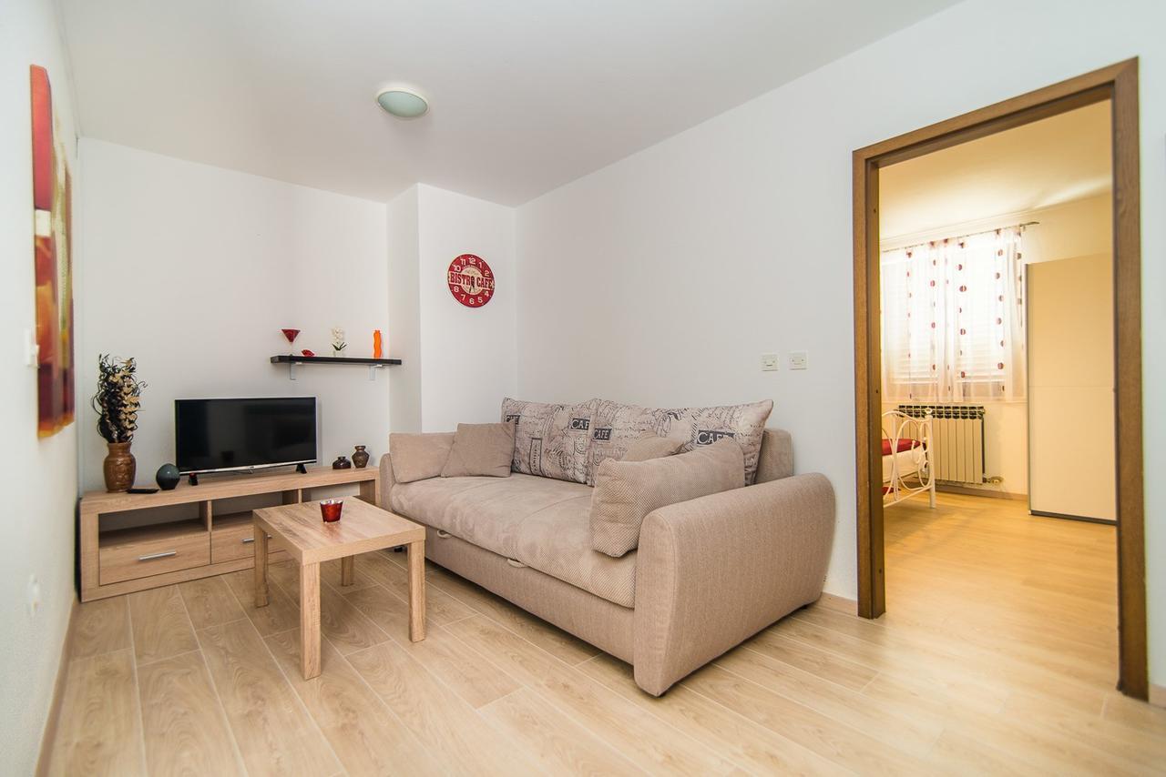 Apartments Dino Poreč Zewnętrze zdjęcie