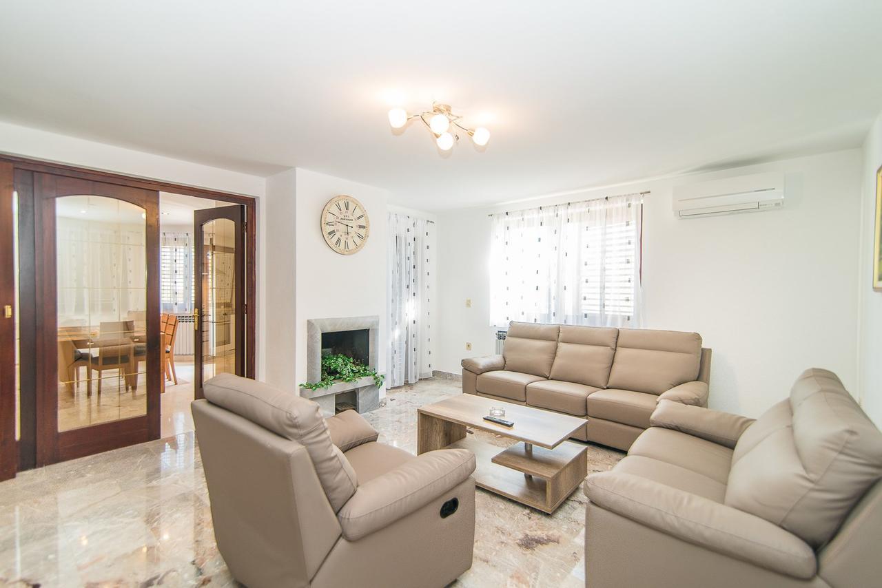 Apartments Dino Poreč Zewnętrze zdjęcie